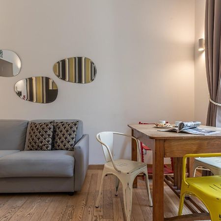 Private Apartment Colosseum Рим Екстериор снимка