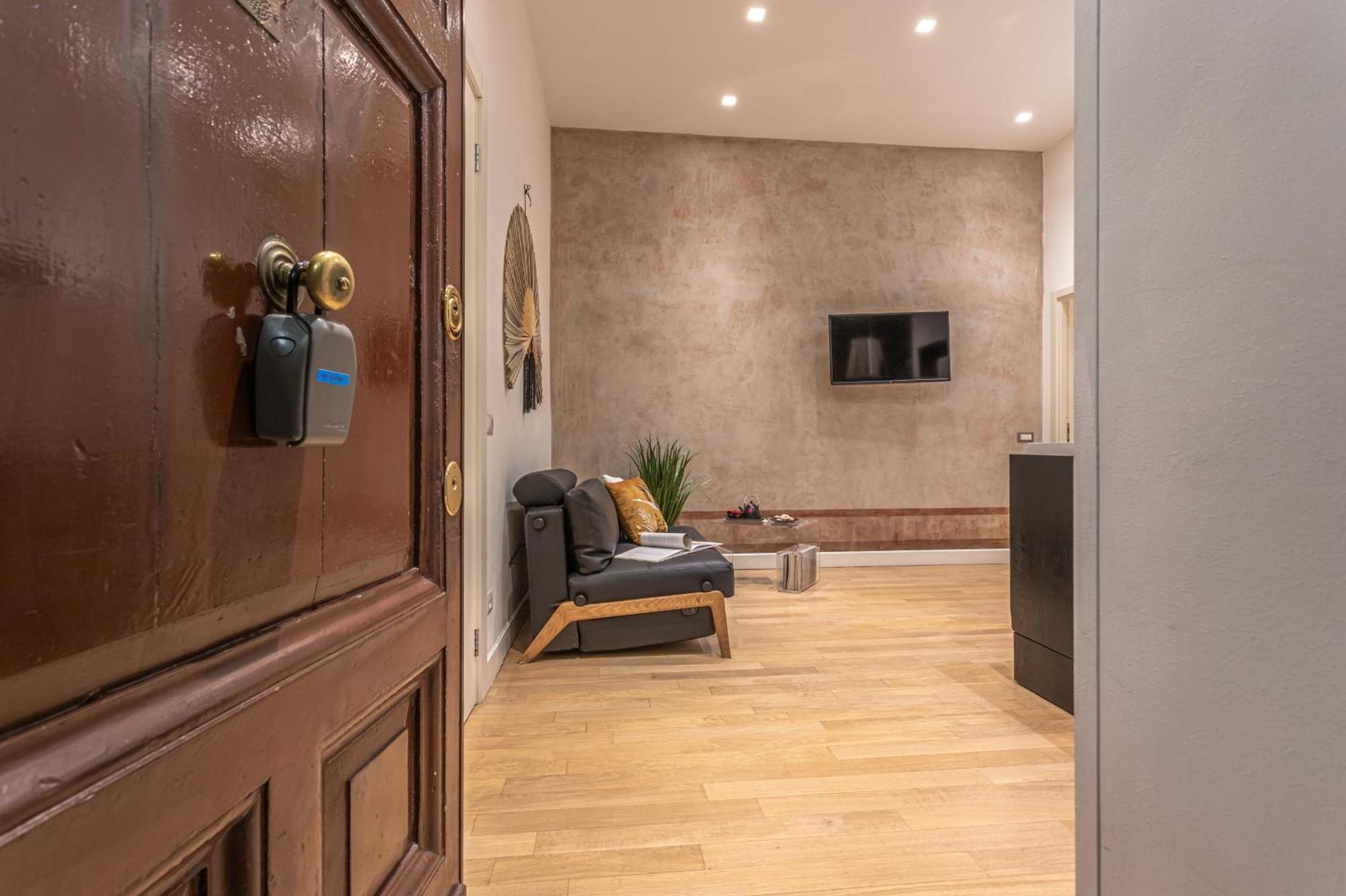 Private Apartment Colosseum Рим Екстериор снимка